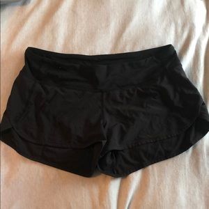 Lululemon Athletica Size 8 shorts